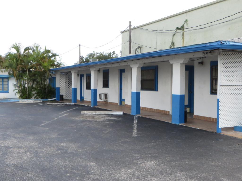 Southwind Motel Stuart Extérieur photo